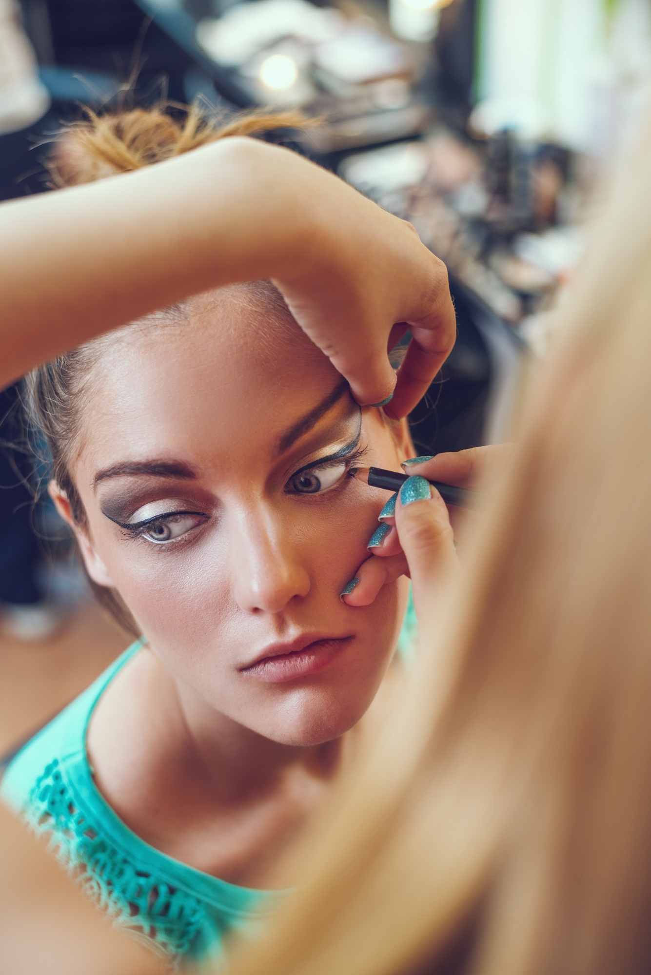 Make-up Artist